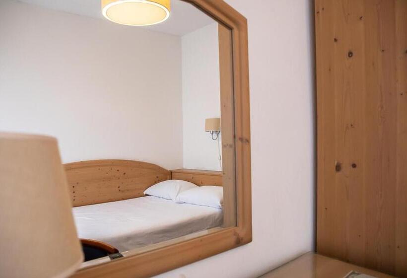 اتاق استاندارد یک نفره, Albergo Cappello E Cadore