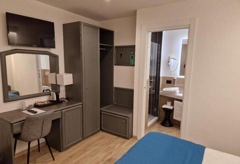 اتاق لوکس, Albergo Cappello E Cadore