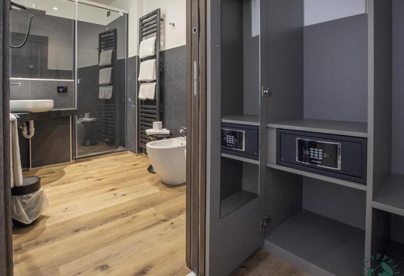 سوییت جونیور, Albergo Cappello E Cadore