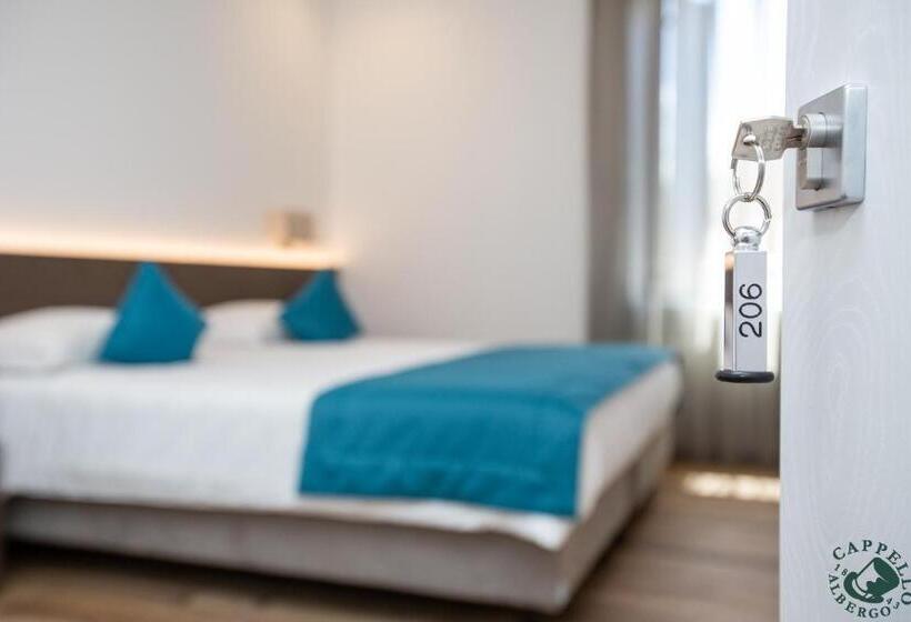 سوییت جونیور, Albergo Cappello E Cadore