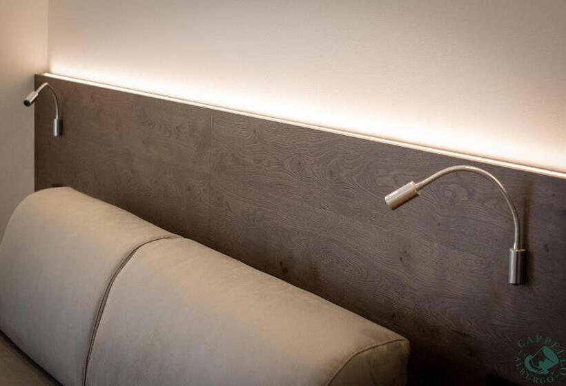 سوییت لوکس, Albergo Cappello E Cadore