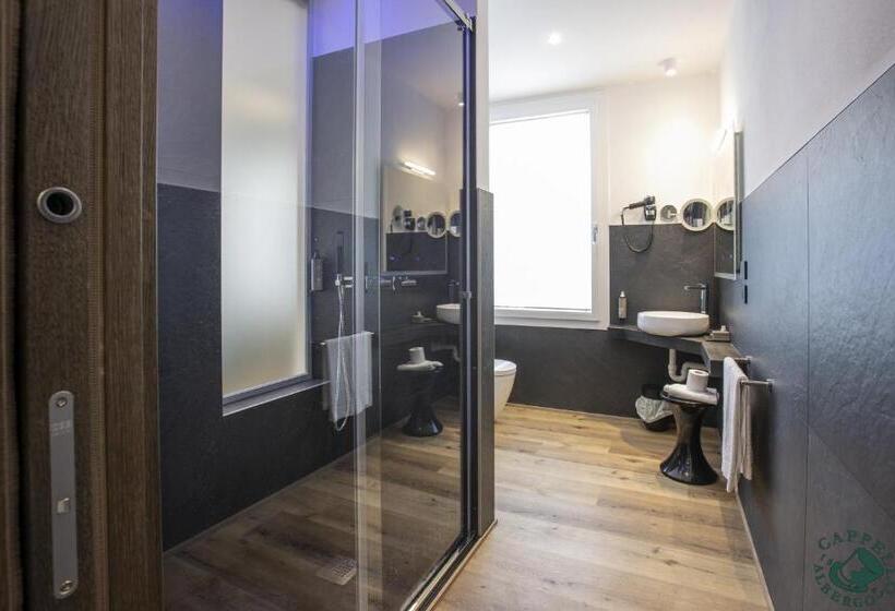 سوییت لوکس, Albergo Cappello E Cadore