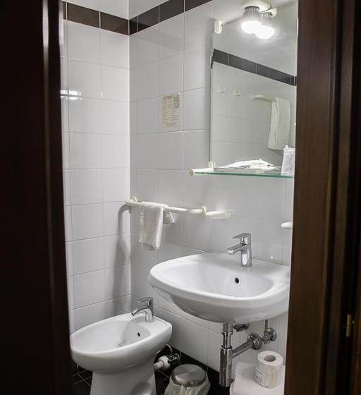 اتاق عادی, Albergo Cappello E Cadore