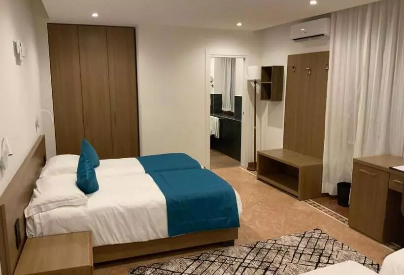 スタンダード４人部屋, Albergo Cappello E Cadore