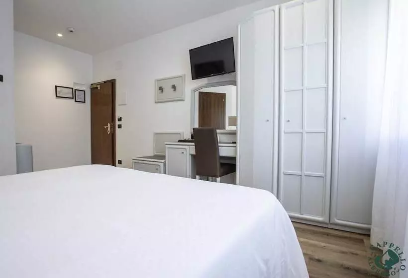 デラックスルーム, Albergo Cappello E Cadore