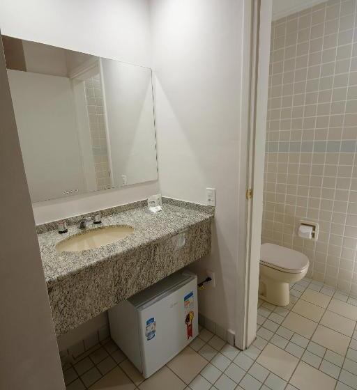 스탠다드 트리플 룸, Fênix Hotel Limeira
