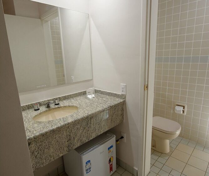 스탠다드 트리플 룸, Fênix Hotel Limeira