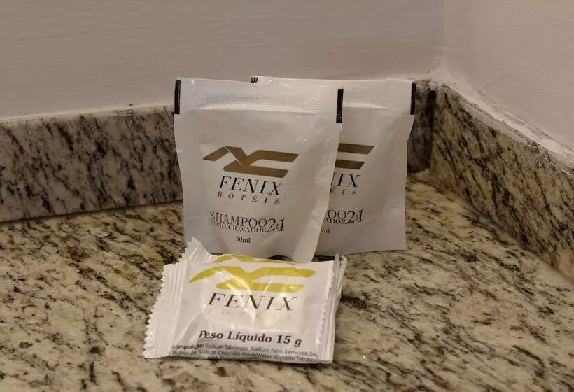 スタンダードトリプルルーム, Fênix Hotel Limeira