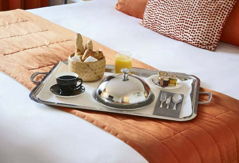 带高尔夫球场景观的复式房间, Hôtel Villa Massalia