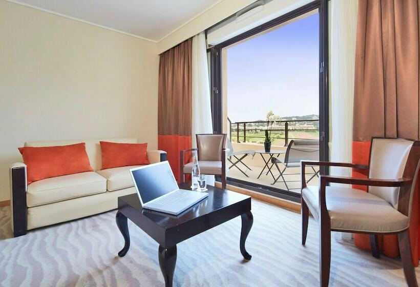 Deluxe Room Golf View, Hôtel Villa Massalia