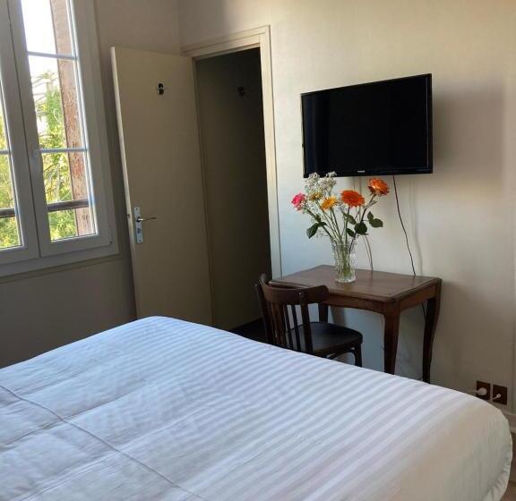 スタンダードルーム, Hostellerie Du Vieux Moulin