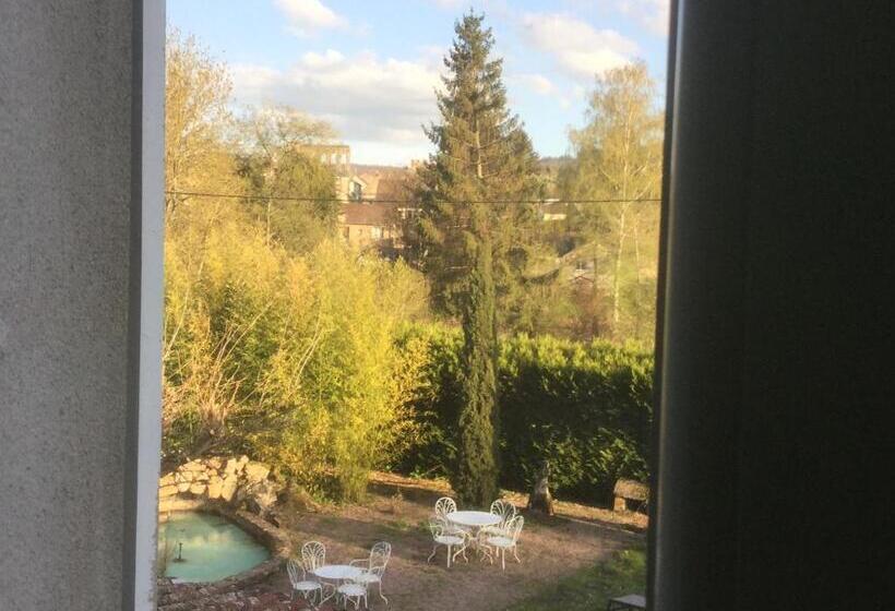 スーペリアールーム, Hostellerie Du Vieux Moulin