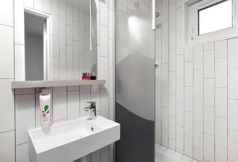 Номер Superior, Ibis Styles Vichy Centre
