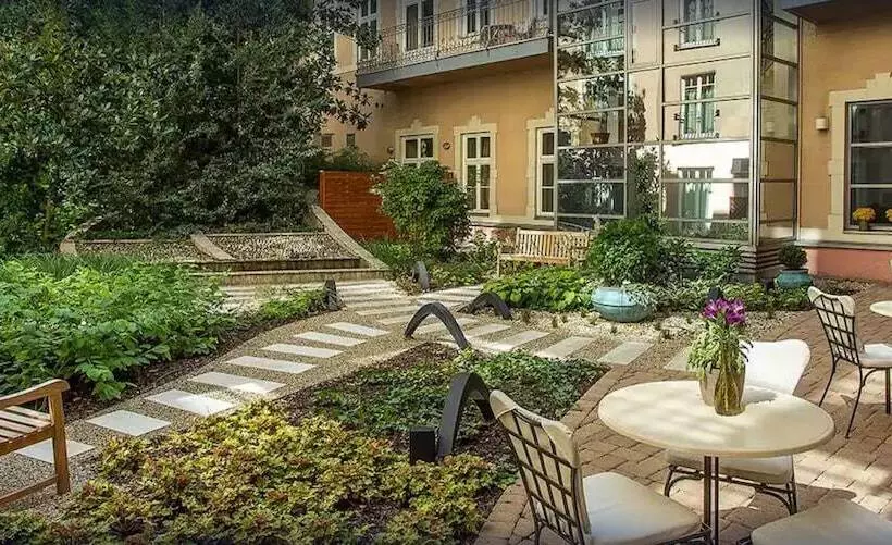 デラックススイート, Mamaison Residence Izabella Budapest