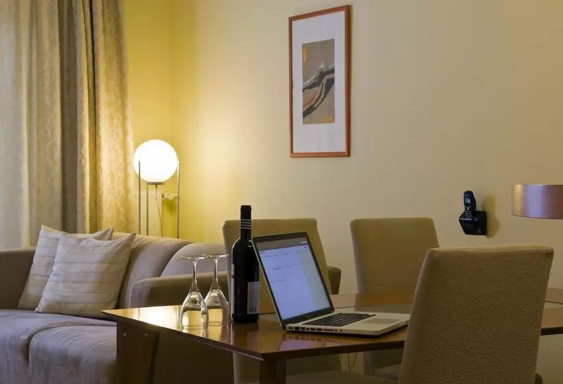 デラックススイート, Mamaison Residence Izabella Budapest