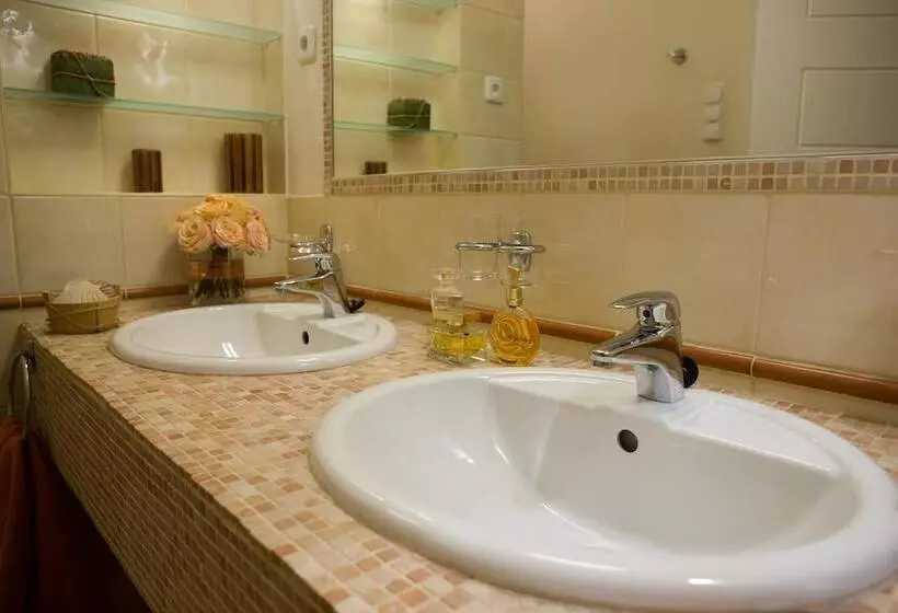 スイート, Mamaison Residence Izabella Budapest