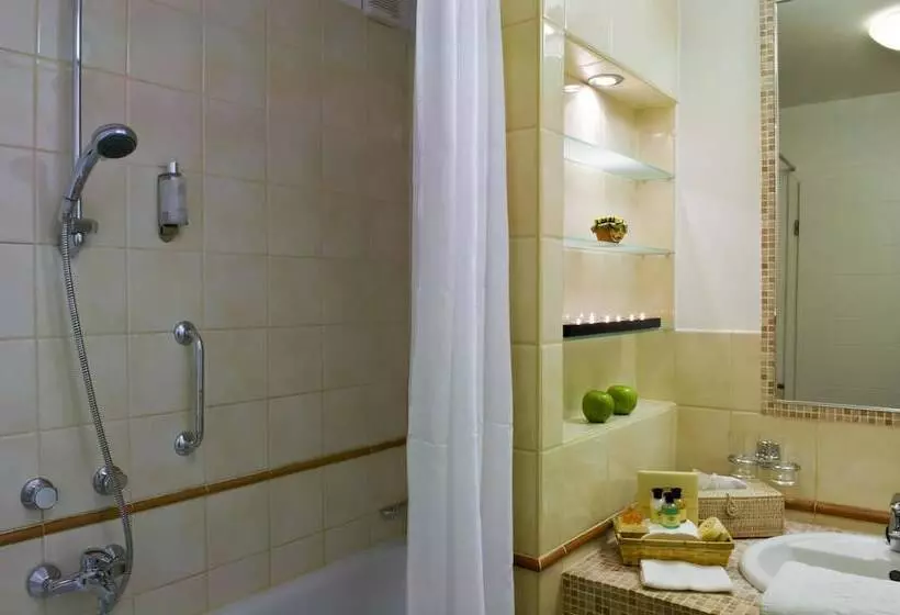 スイート, Mamaison Residence Izabella Budapest