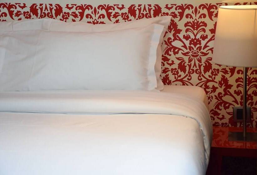 エクゼクティブルーム, Pavillon Nation