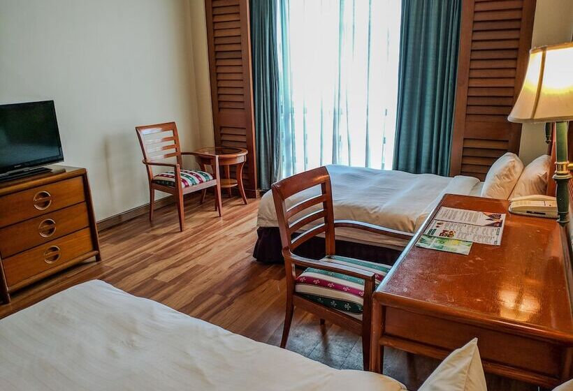 수피리어 룸, Sabah Oriental
