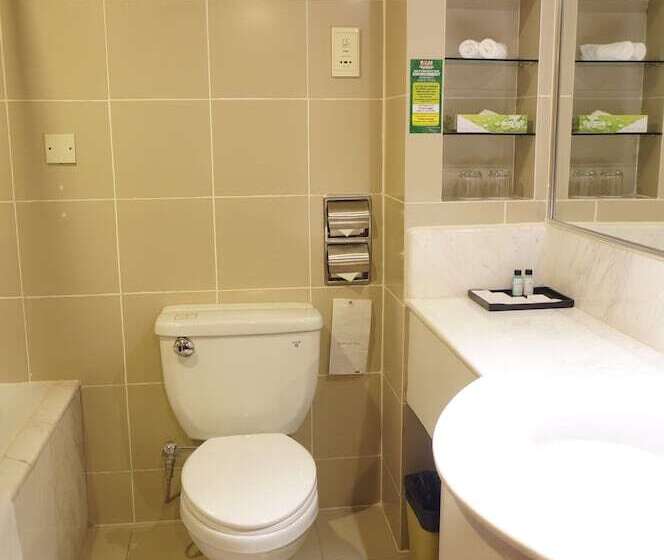 סוויטת ג'וניור, Sabah Oriental