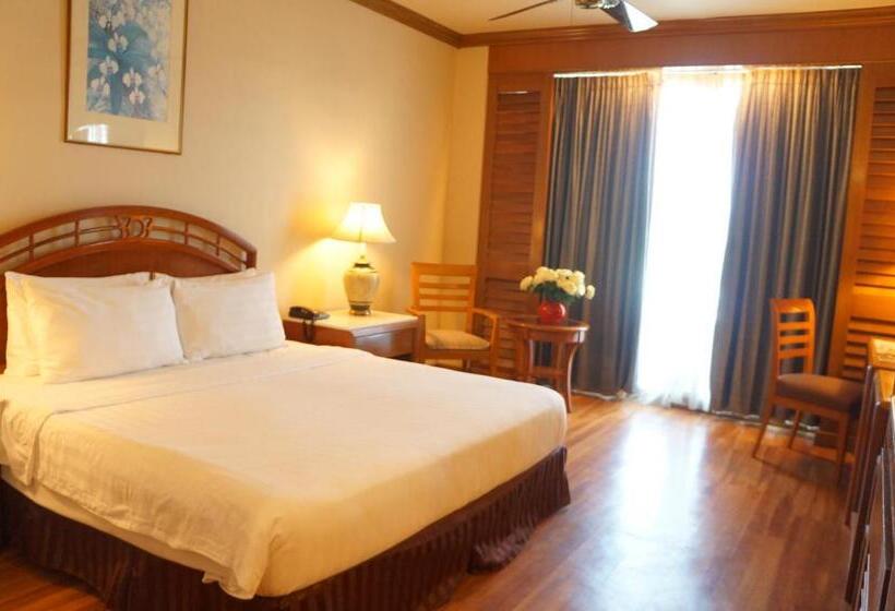 수피리어 룸, Sabah Oriental