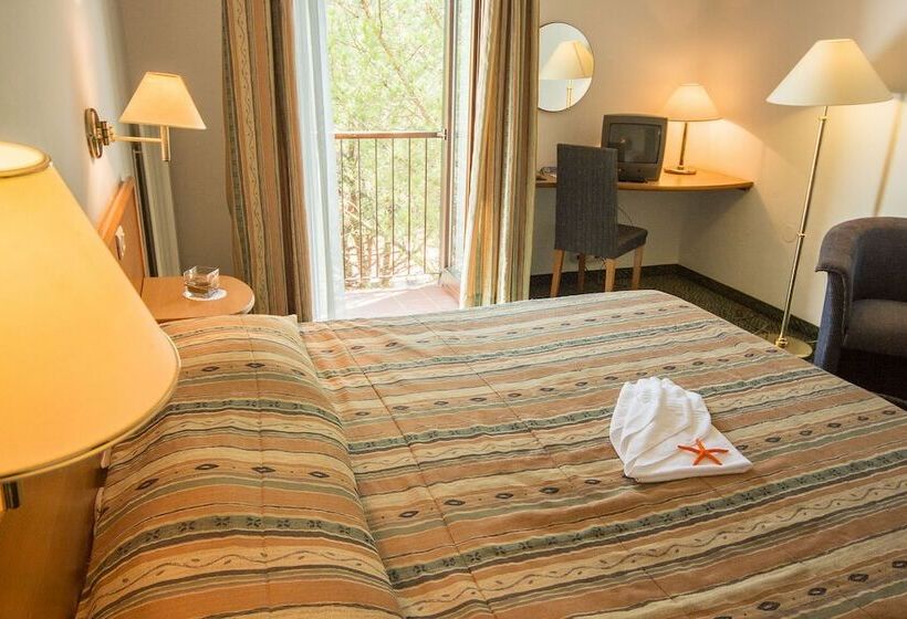 اتاق استاندارد یک تخته با بالکن, Vile Park