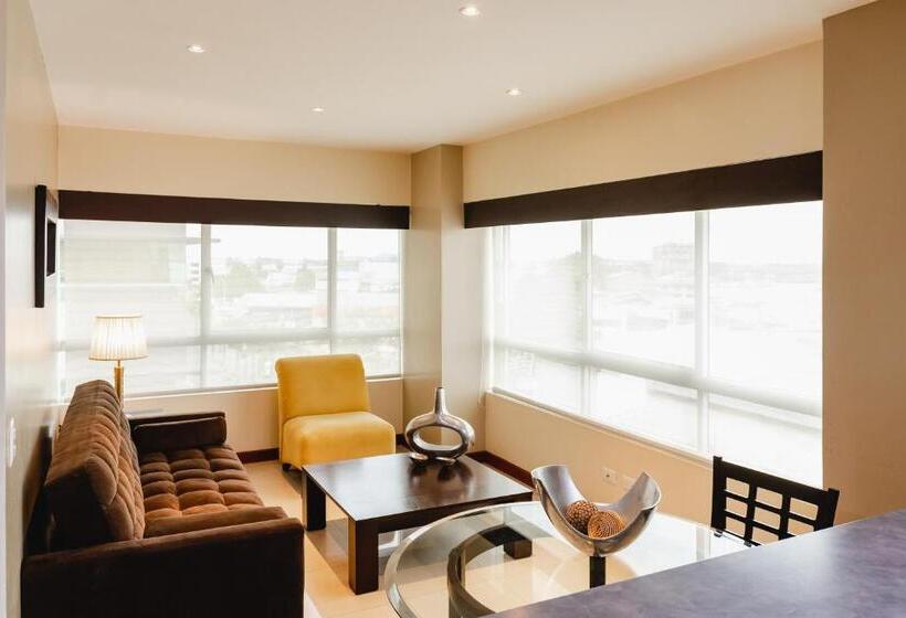 스위트, Wyndham Garden Guayaquil