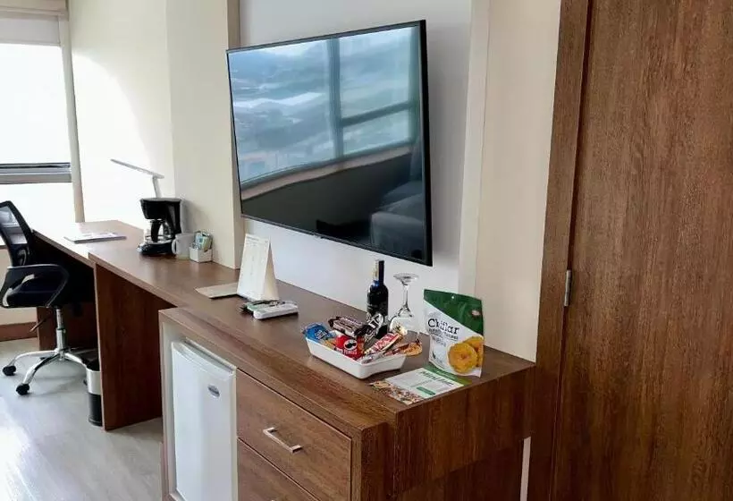 اتاق استاندارد با تخت بزرگ, Wyndham Garden Guayaquil