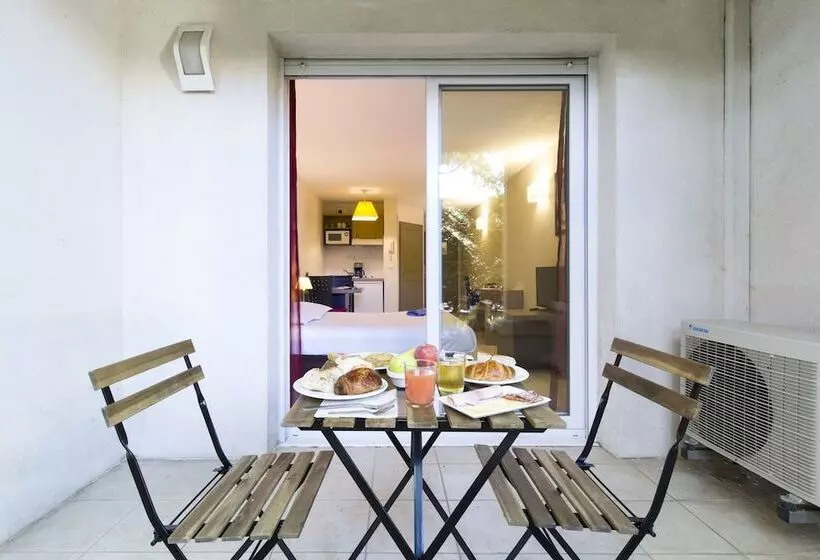 Standard-studio, Garden & City Aix En Provence Rousset
