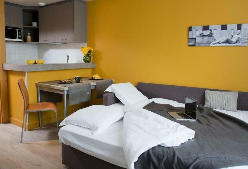 Студия Стандарт, Aparthotel Adagio Paris Xv