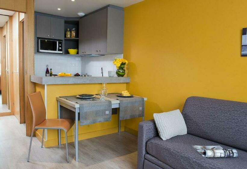Студия Стандарт, Aparthotel Adagio Paris Xv