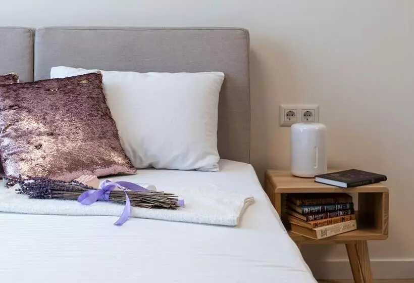 آپارتمان 2 خوابه, Apartamentos Abril