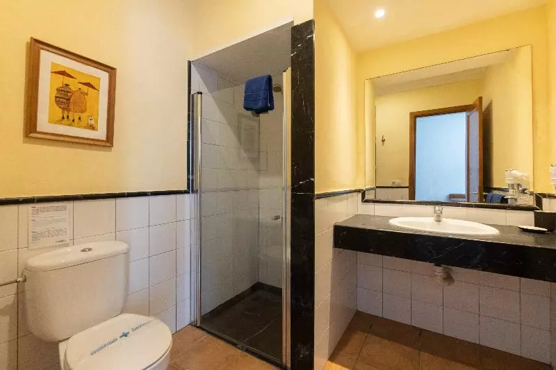 استودیو استاندارد با چشم‌انداز استخر, Apartamentos Agua Marina