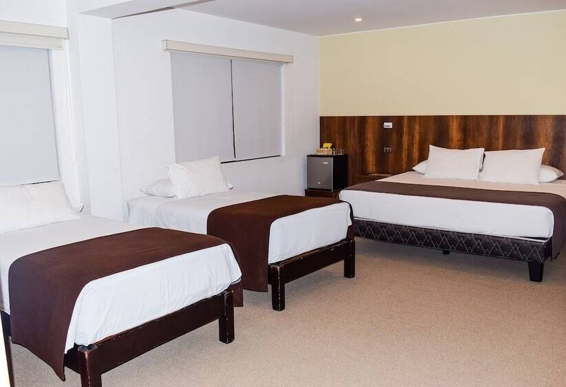 ガーデンビュースタンダード4ベッドルーム, Villa Del Carmen