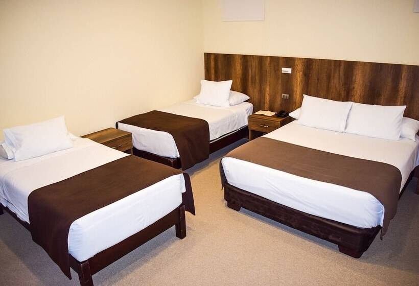 ガーデンビュースタンダード4ベッドルーム, Villa Del Carmen