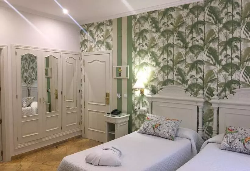 اتاق استاندارد, Adriano Boutique Sevilla