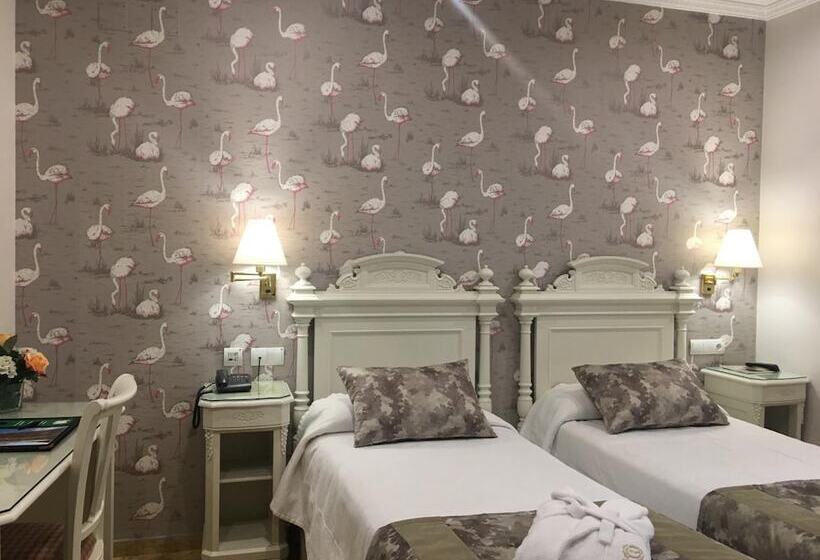 اتاق استاندارد, Adriano Boutique Sevilla