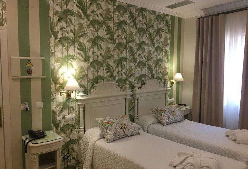 اتاق استاندارد, Adriano Boutique Sevilla