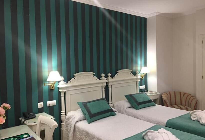 اتاق استاندارد, Adriano Boutique Sevilla