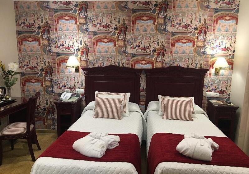 اتاق استاندارد یک نفره, Adriano Boutique Sevilla