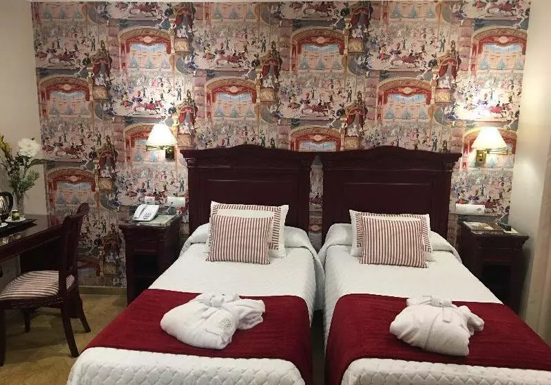 Standard Single Room