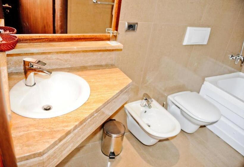 חדר סטנדרט, Doro City