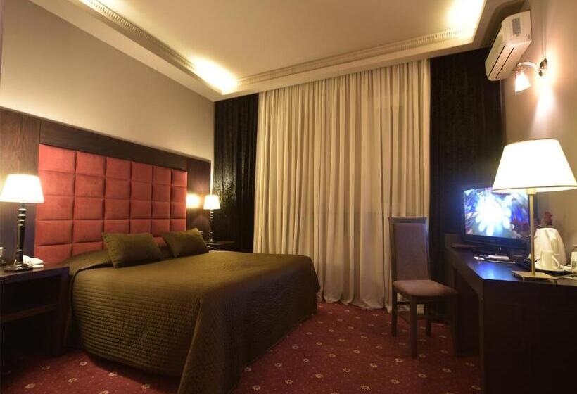 חדר סטנדרט, Doro City