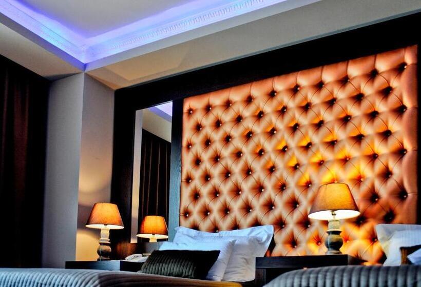 חדר סופריור, Doro City