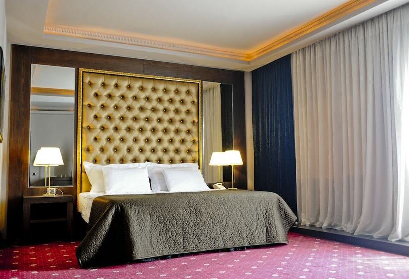 סוויטה דלוקס, Doro City