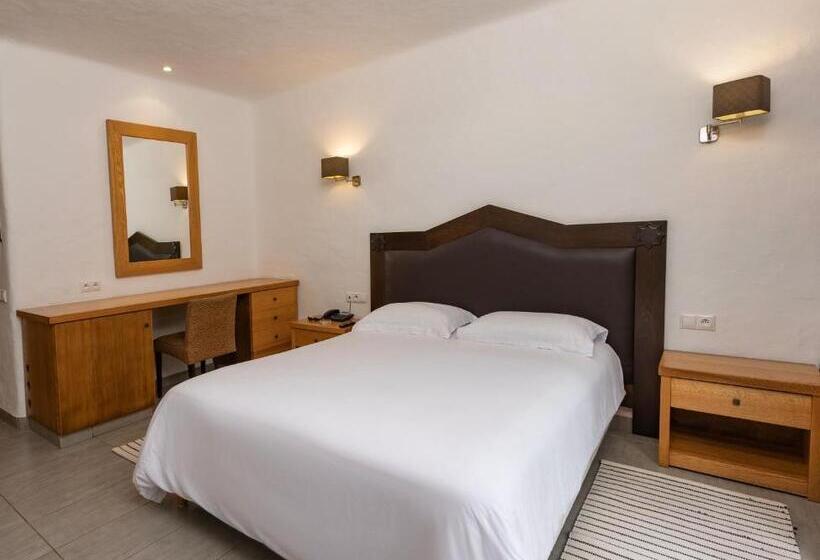 수피리어 룸 풀장 전망, Kabila