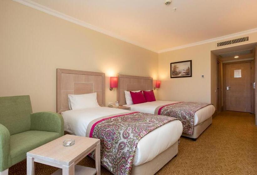 标准间, Orange County Belek