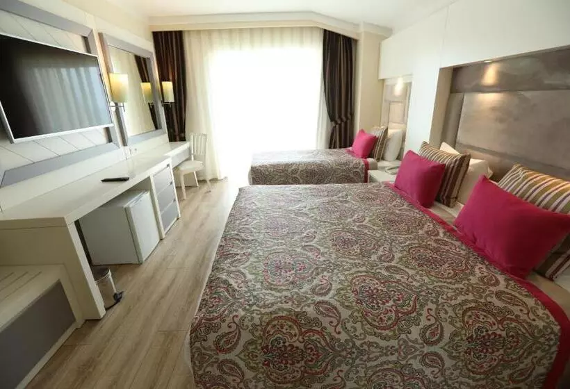 バスタブ付きデラックスルーム, Orange County Belek