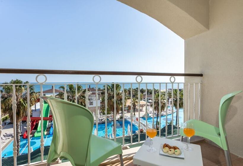 标准间, Orange County Belek