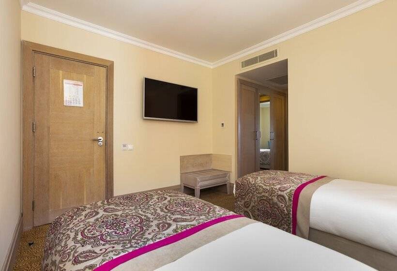 家庭间, Orange County Belek